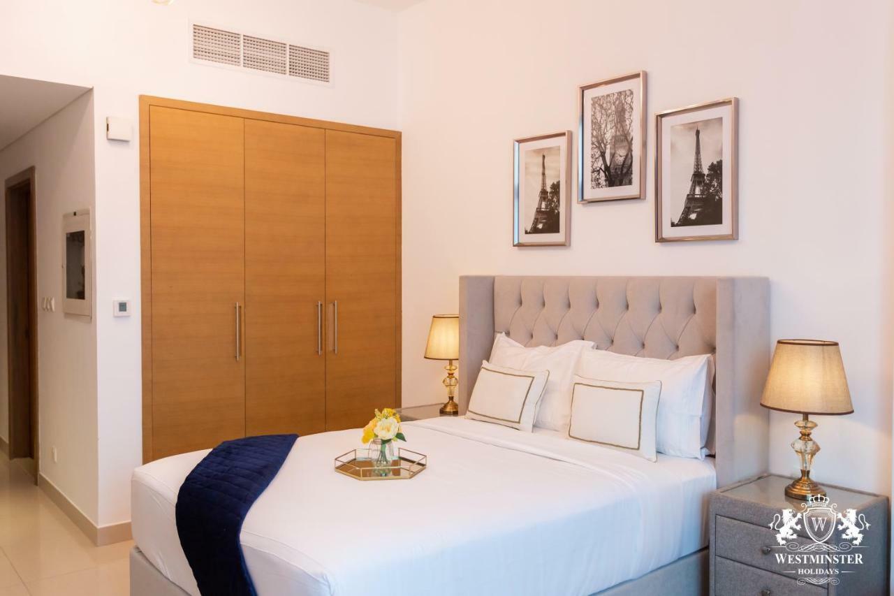 Westminster Claren Tower - Downtown Apartment ดูไบ ภายนอก รูปภาพ